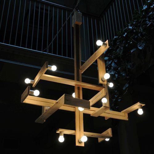 Soporte lámpara con pallets